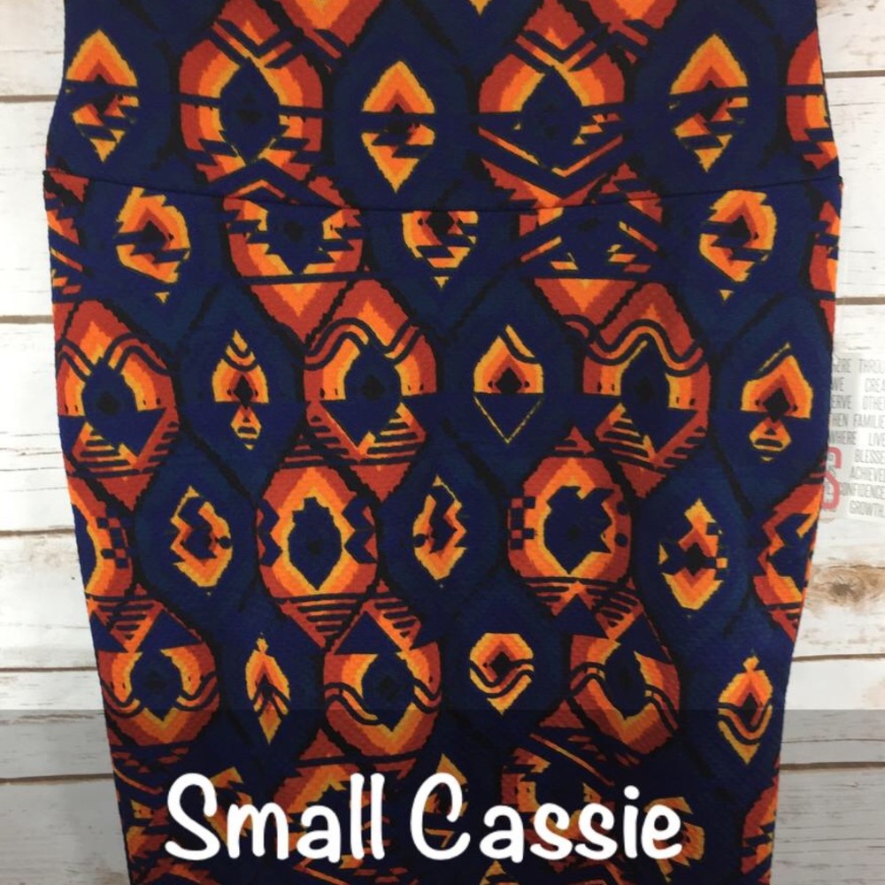 NWT LuLaRoe Cassie